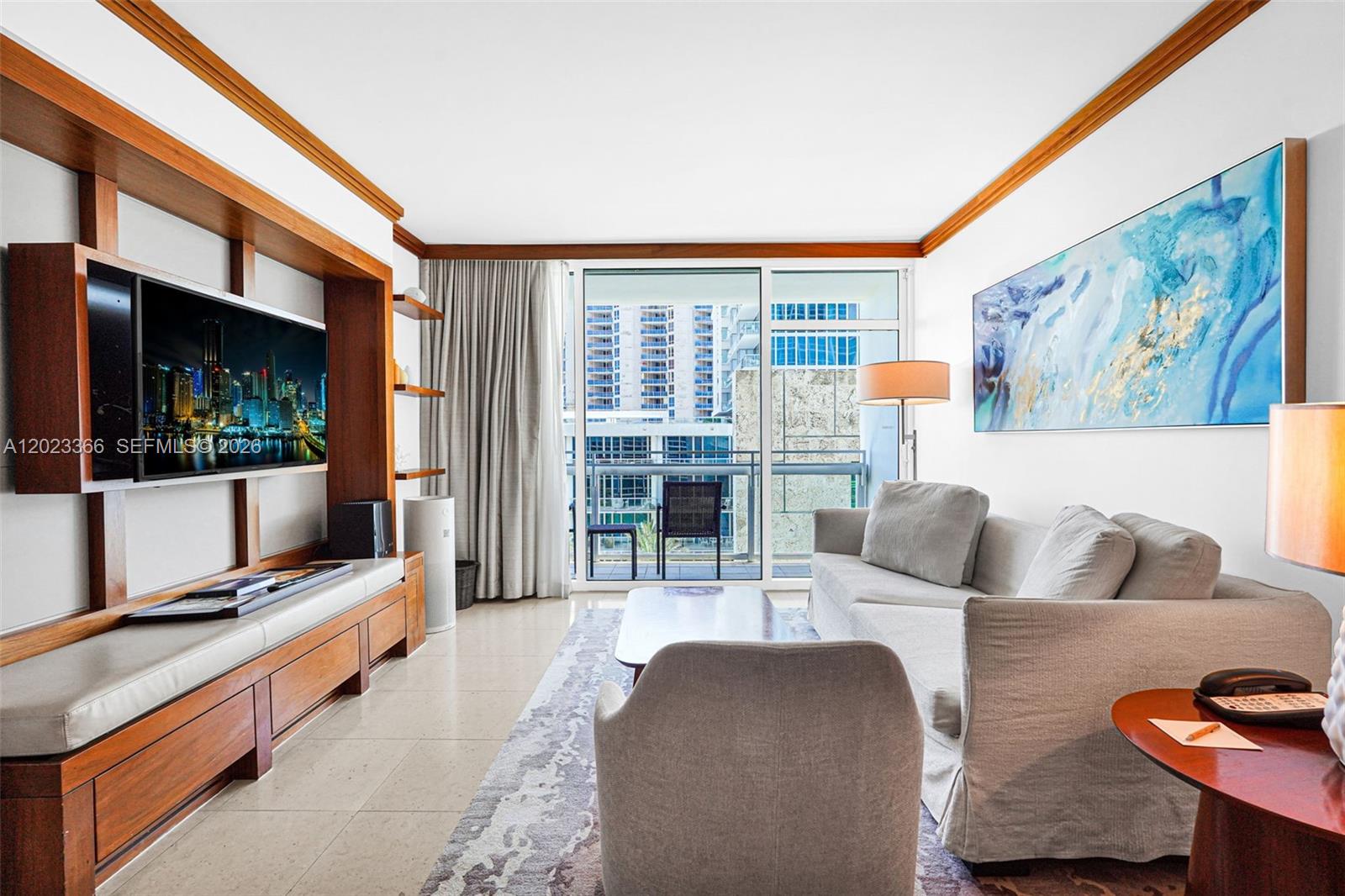 6801 Collins Ave #611 (Door 610) Miami Beach, FL 33141