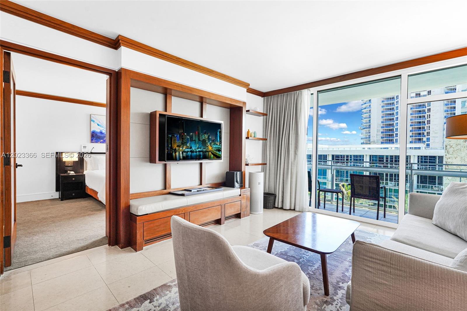 6801 Collins Ave #611 (Door 610) Miami Beach, FL 33141