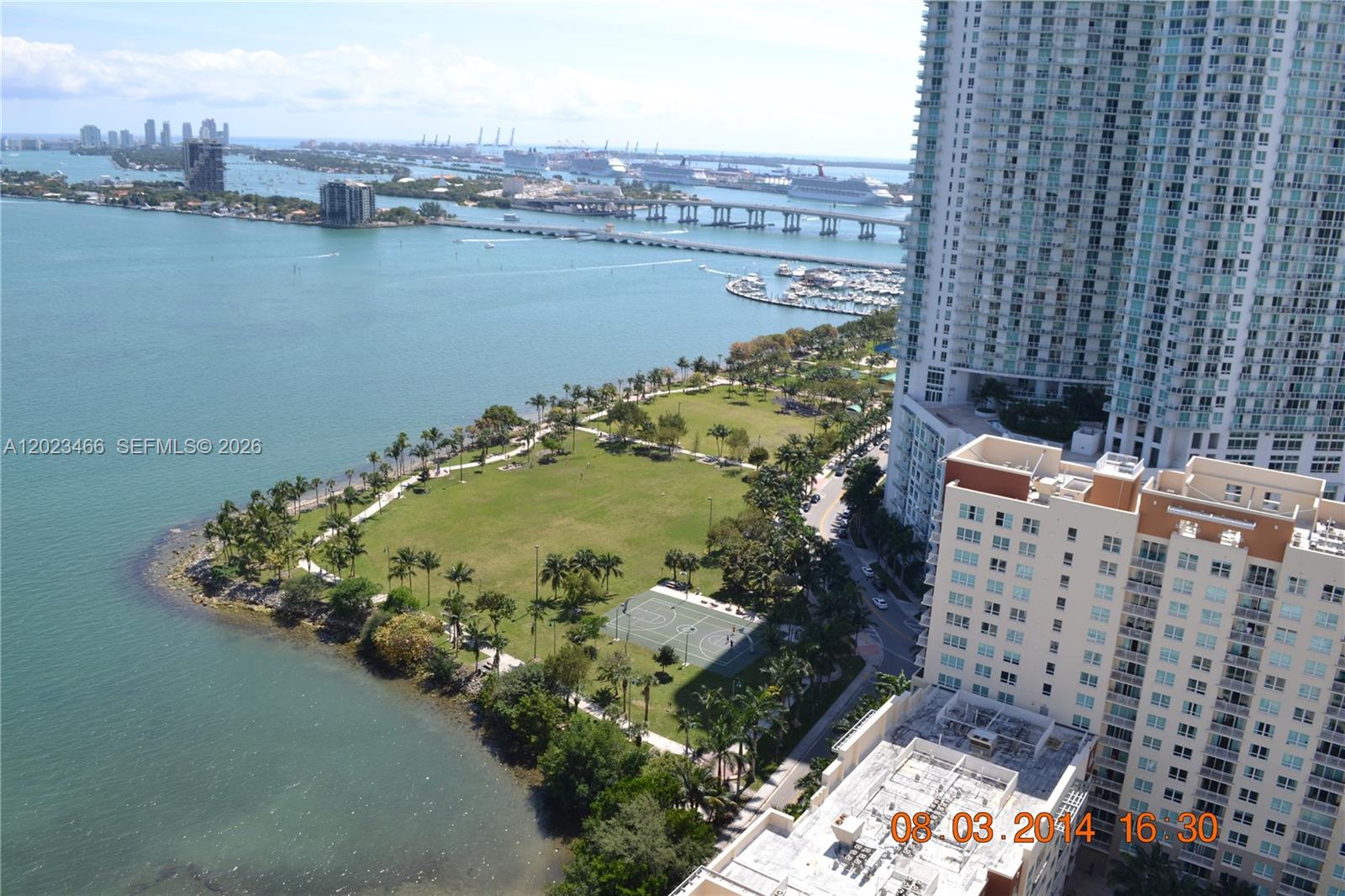 2020 N Bayshore Dr #2805