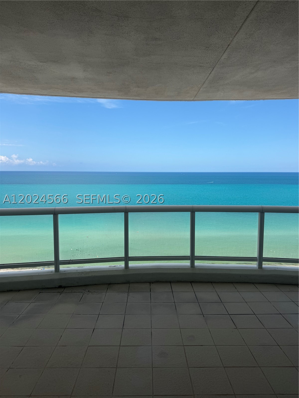 image La Tour Condo19