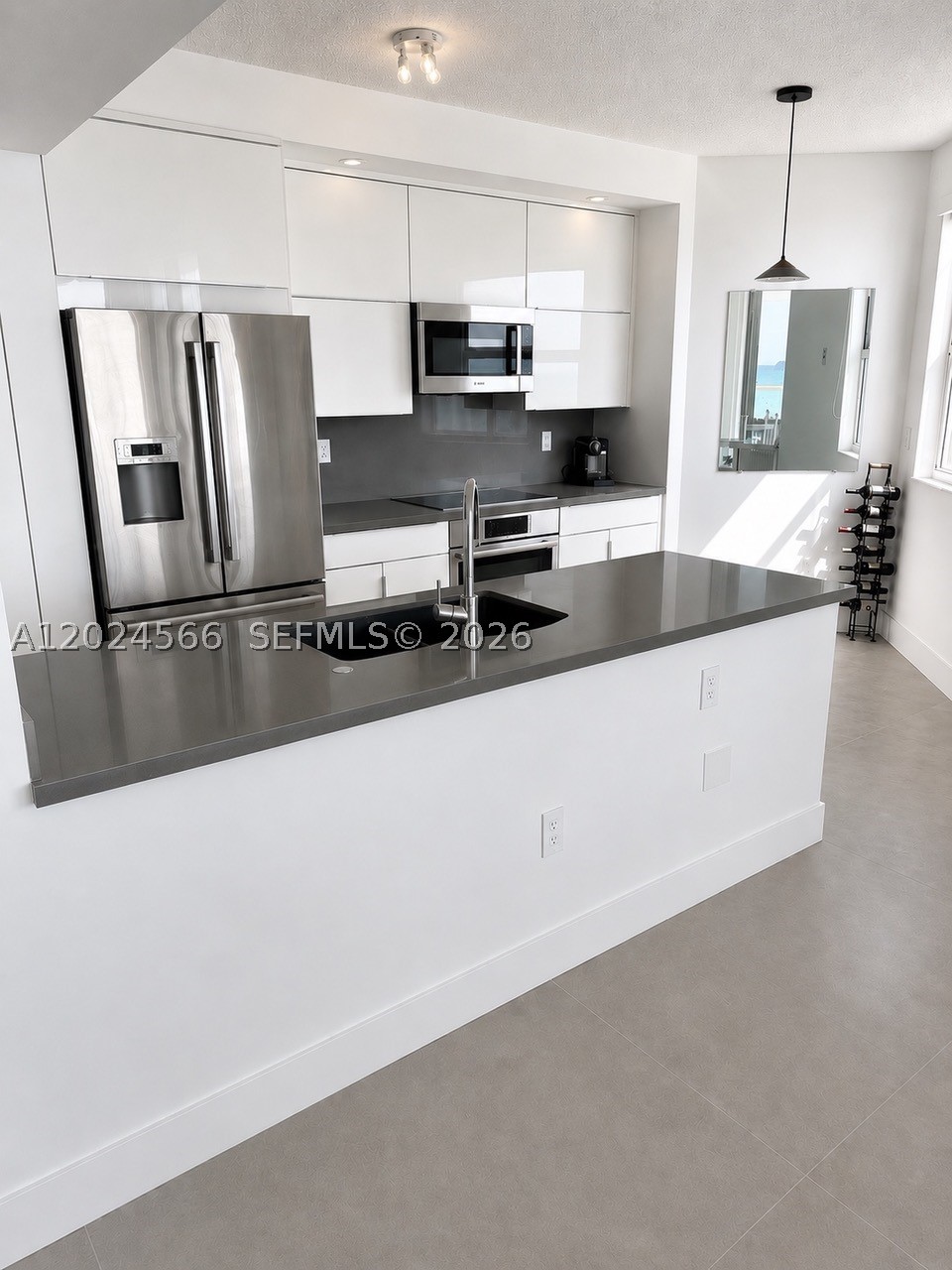 image La Tour Condo4