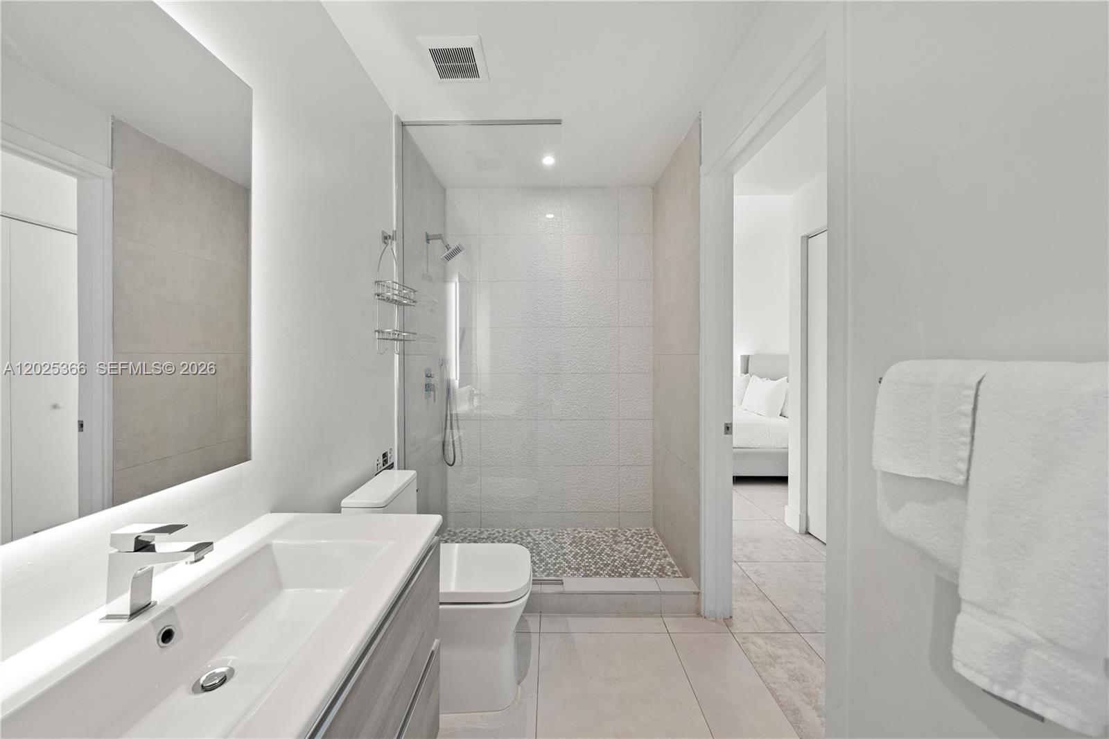 Undisclosed Address Miami, FL 33130