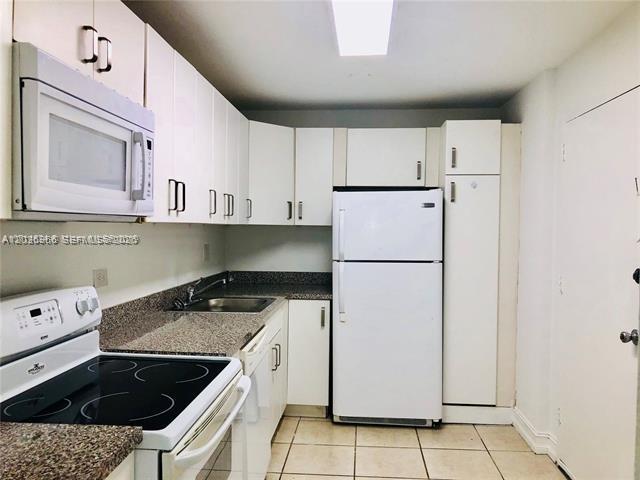 1800 Sans Souci Blvd #408