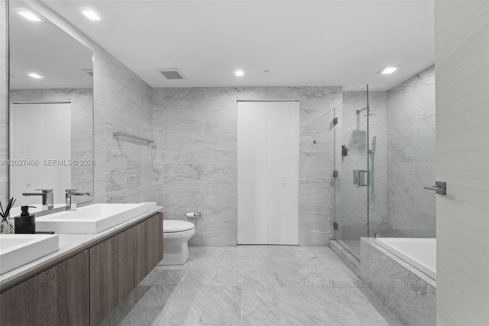 801 S Miami Ave #2901 Miami, FL 33130