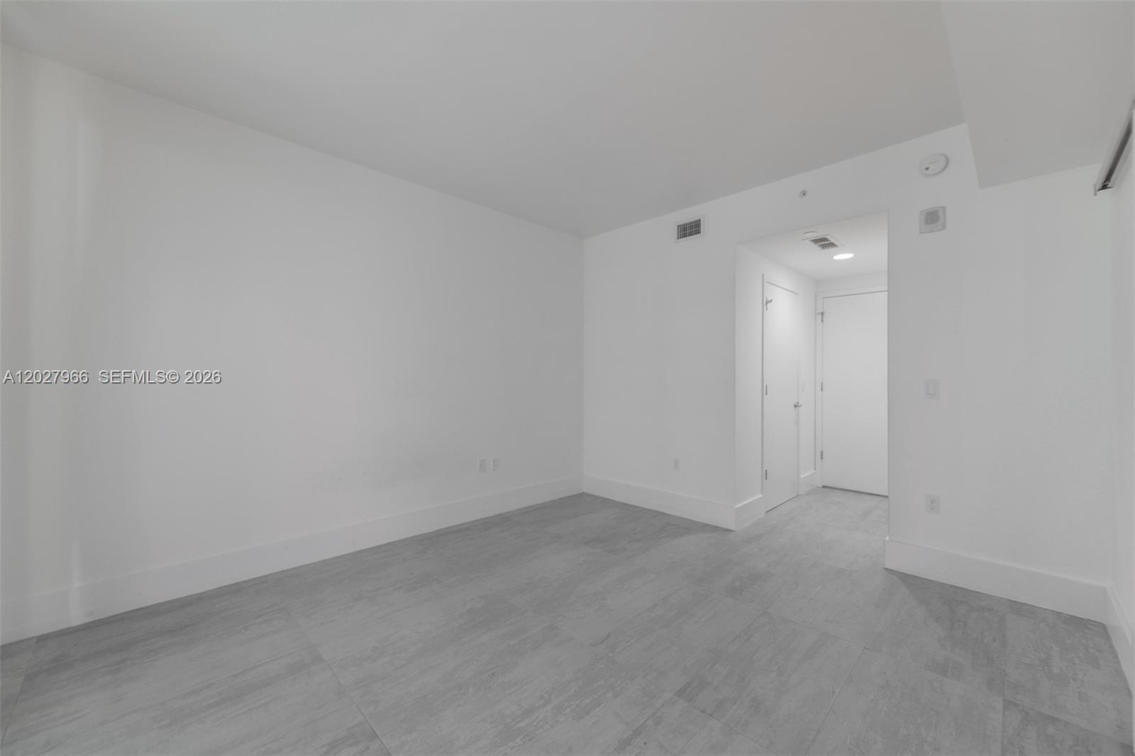 image 1010 Brickell10