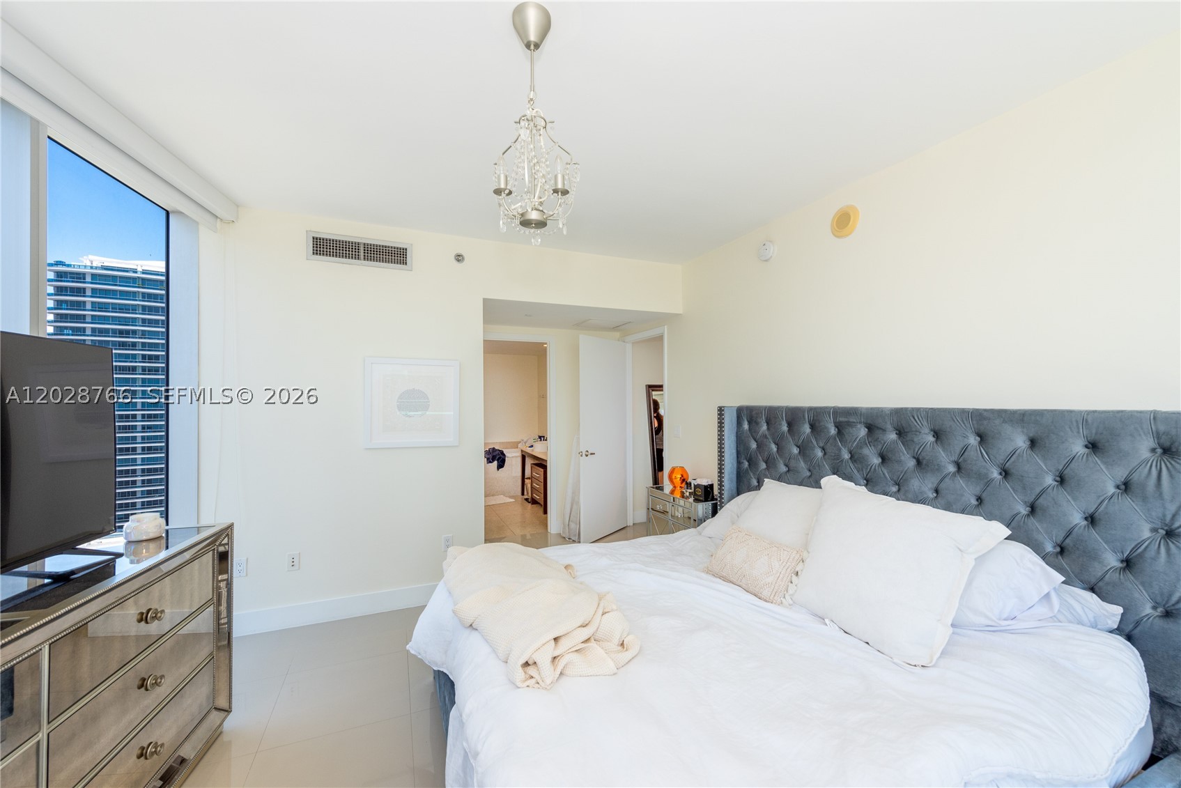 image Icon Brickell I12