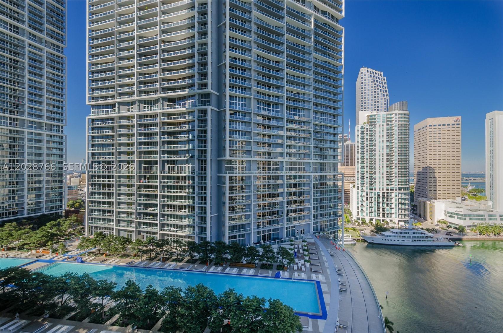 image Icon Brickell I22