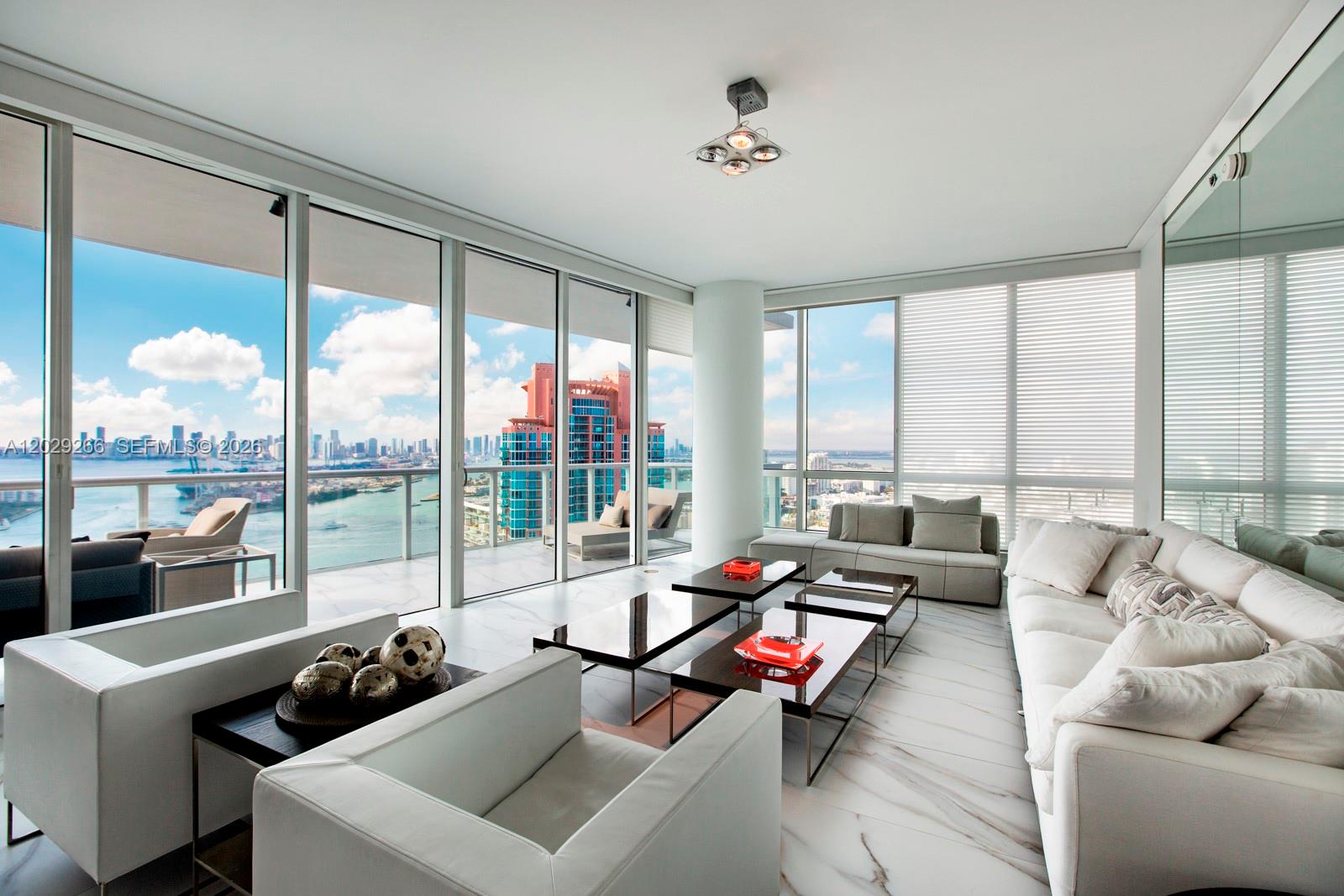 100 S Pointe Dr #3701 Miami Beach, FL 33139