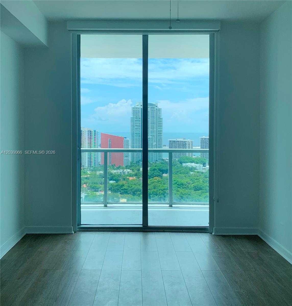image Axis on Brickell South10