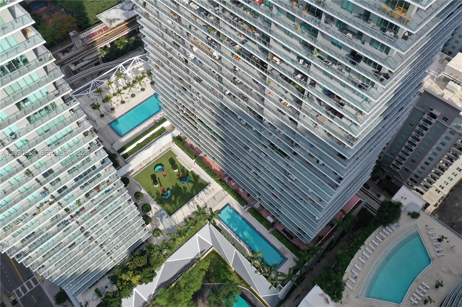 image Axis on Brickell South15