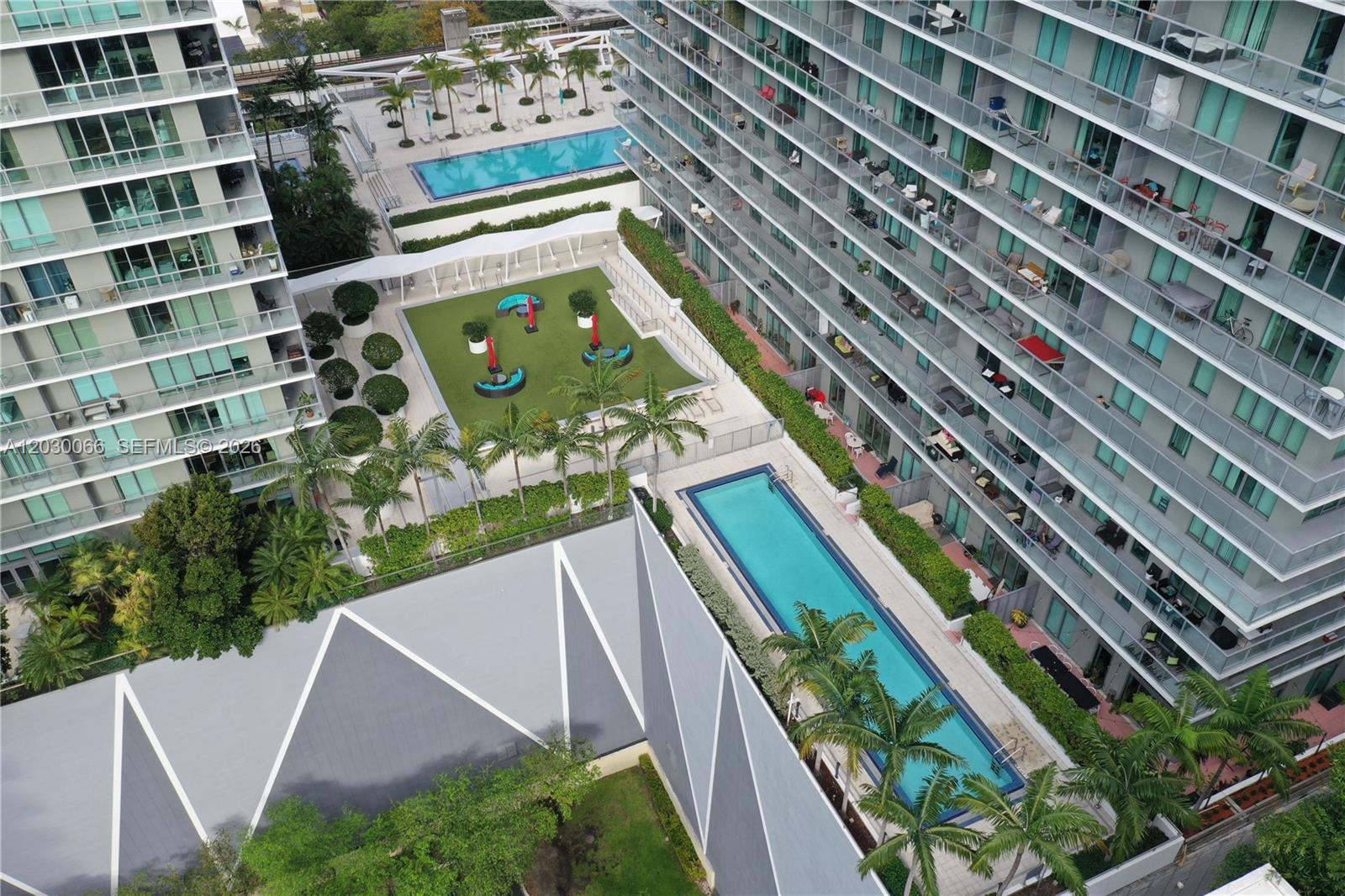 image Axis on Brickell South1