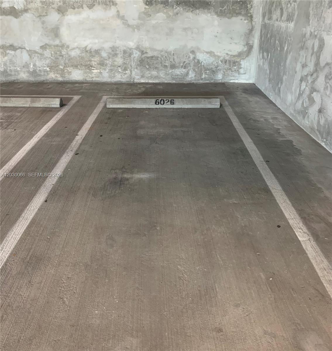 image Axis on Brickell South20