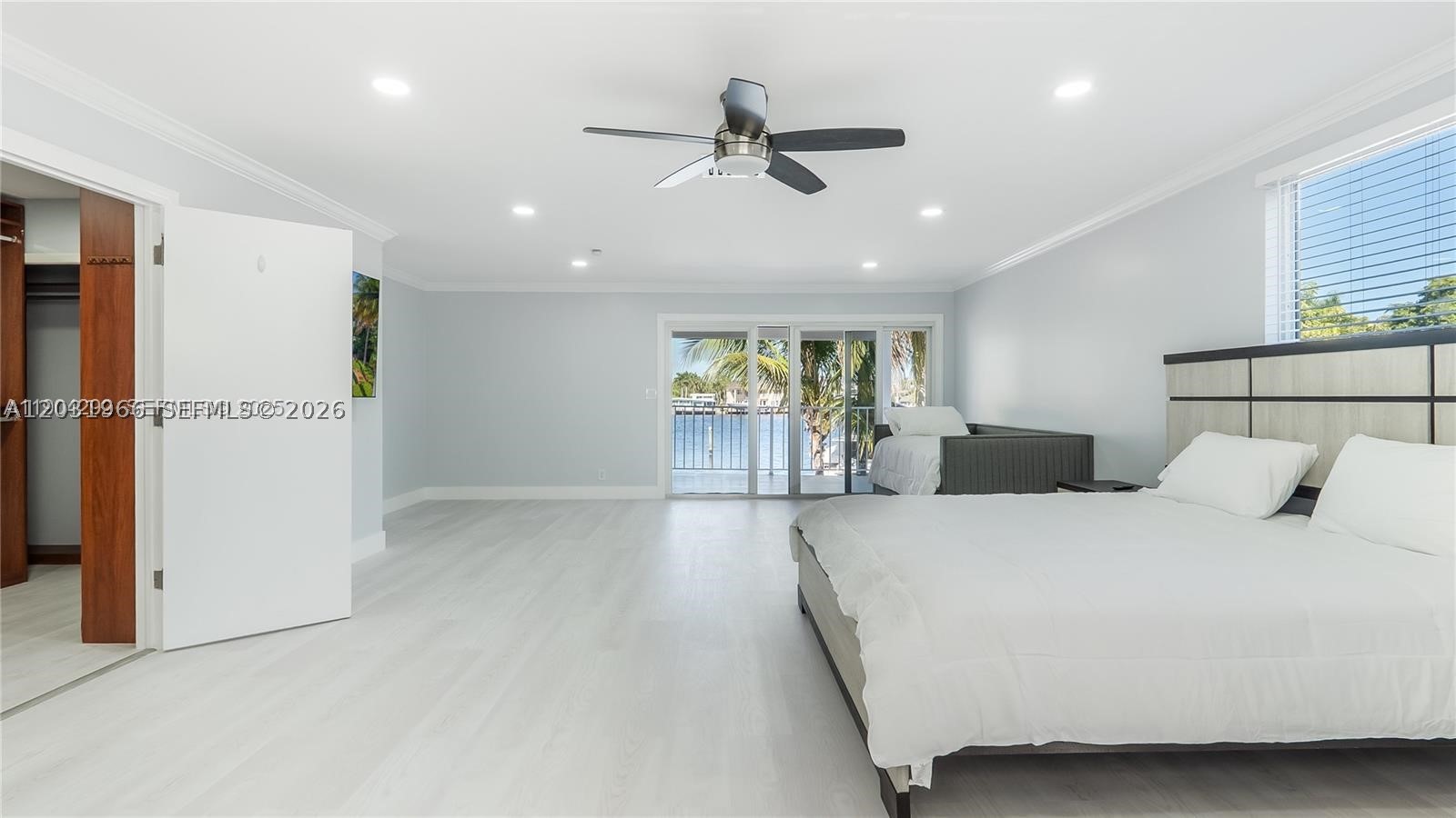 2445 SE 8th St Pompano Beach, FL 33062