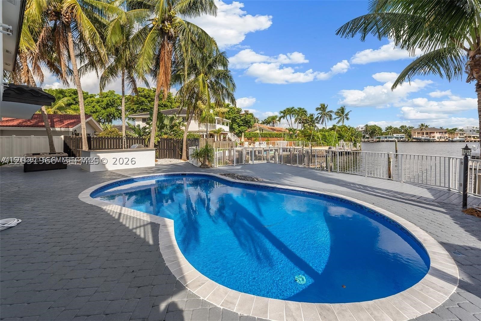 2445 SE 8th St Pompano Beach, FL 33062