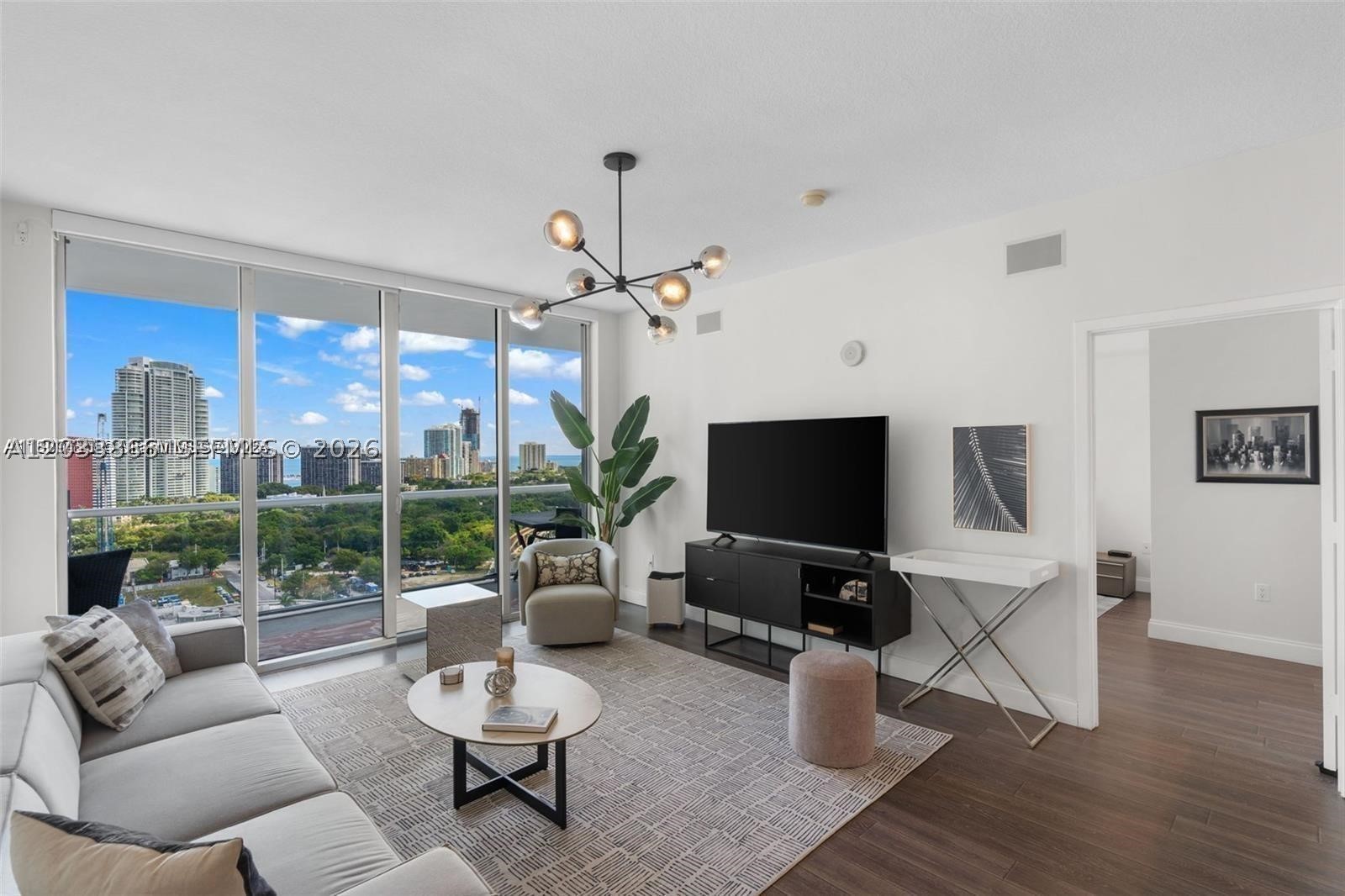 image Axis on Brickell South0