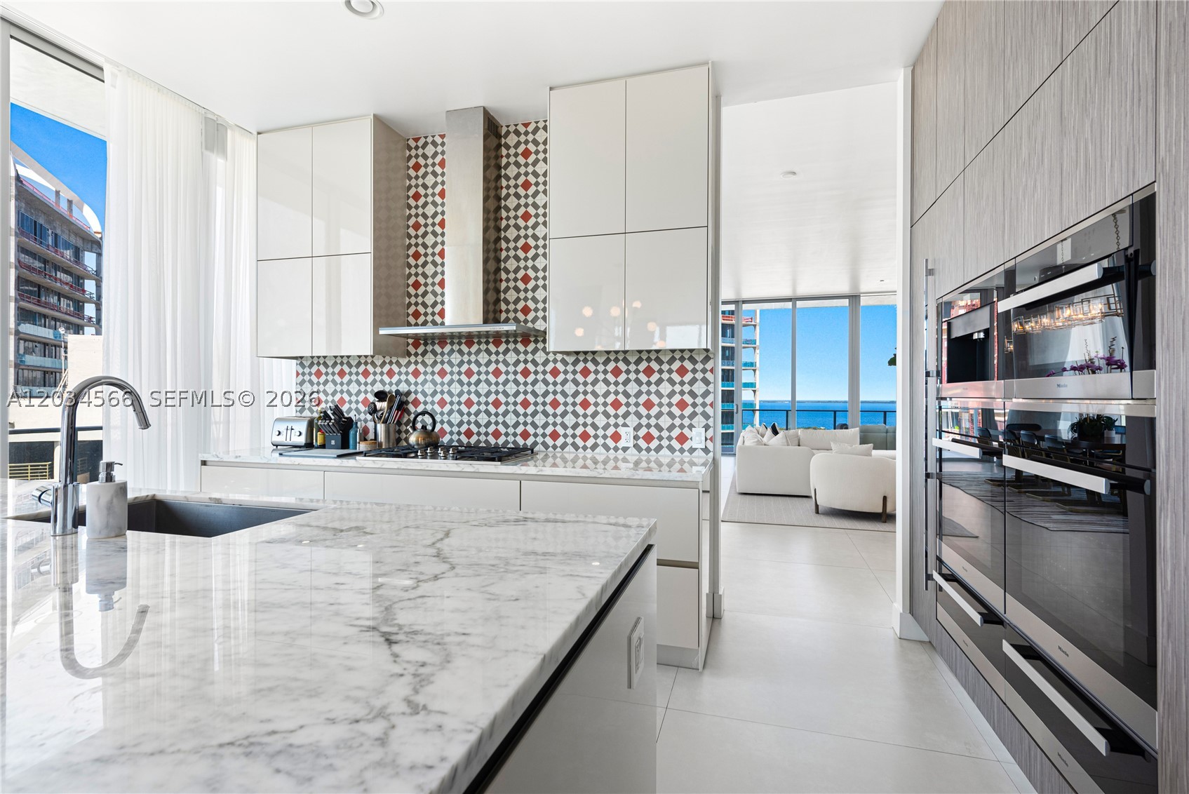 2669 S Bayshore Dr #1503N Miami, FL 33133