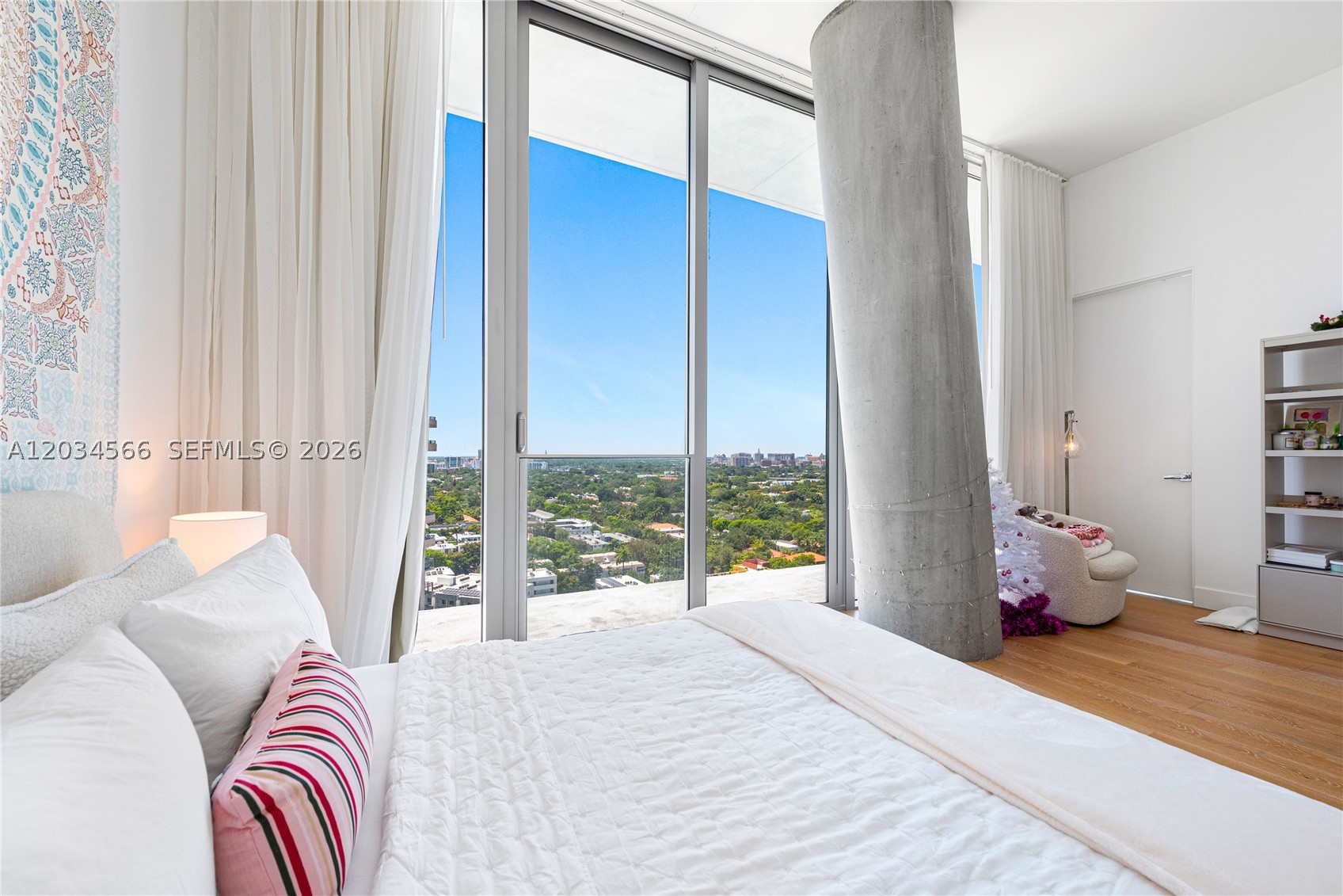 2669 S Bayshore Dr #1503N Miami, FL 33133
