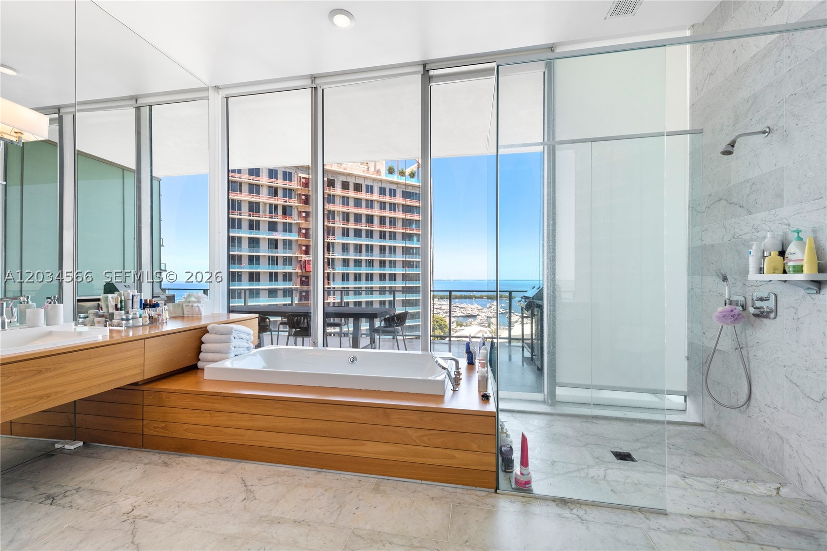 2669 S Bayshore Dr #1503N Miami, FL 33133