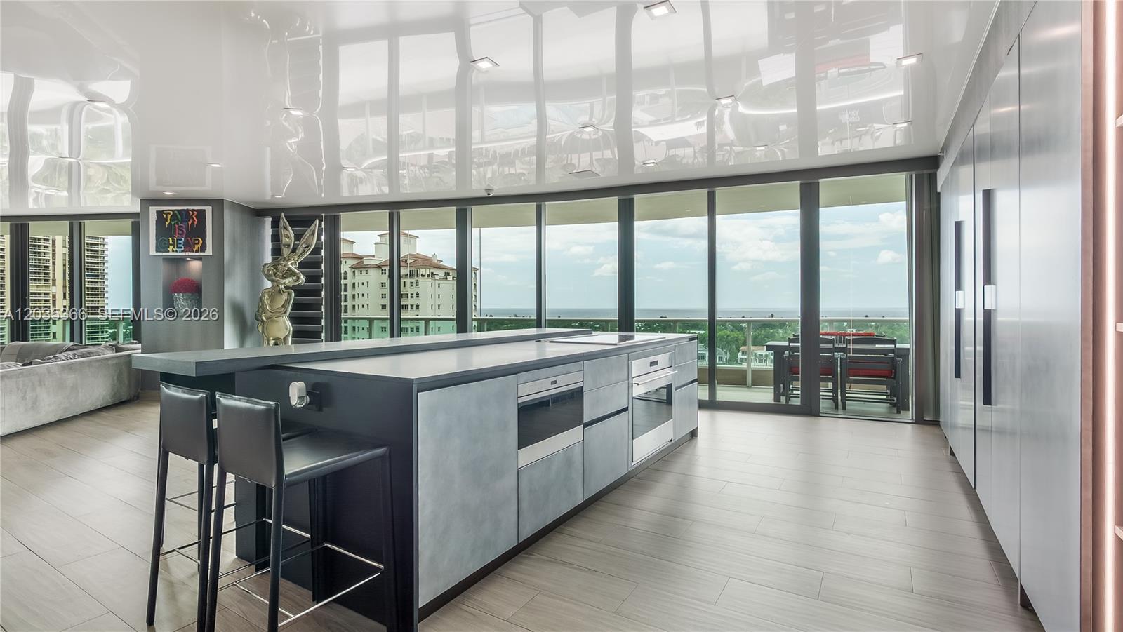 19955 NE 38th #1205 Aventura, FL 33180