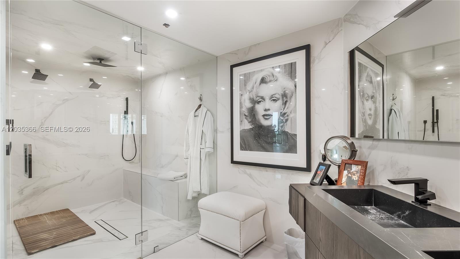 19955 NE 38th #1205 Aventura, FL 33180