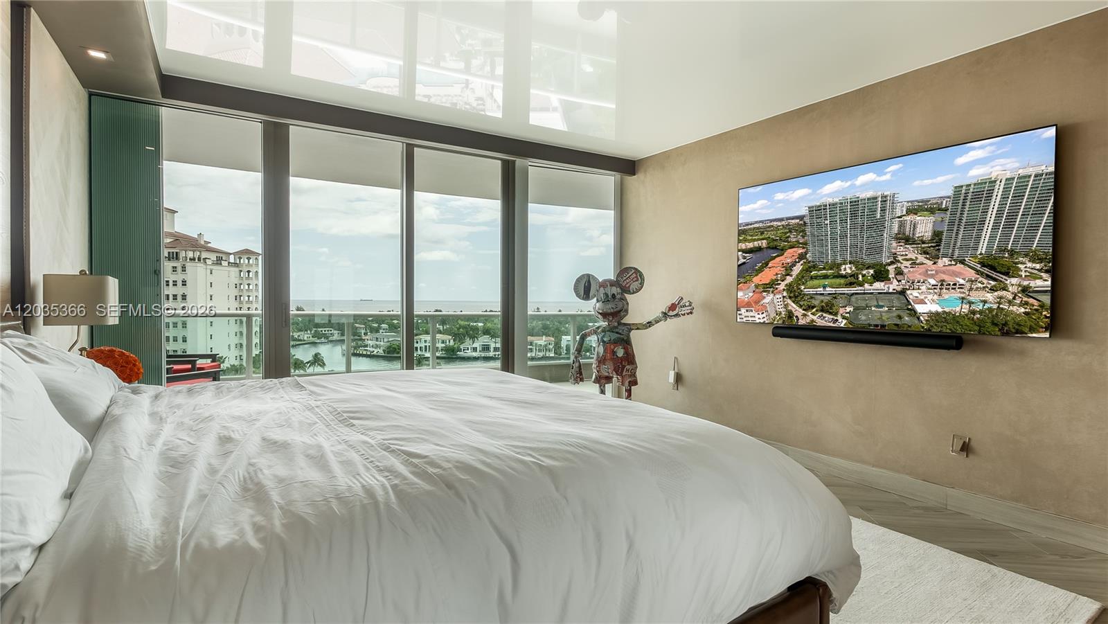 19955 NE 38th #1205 Aventura, FL 33180