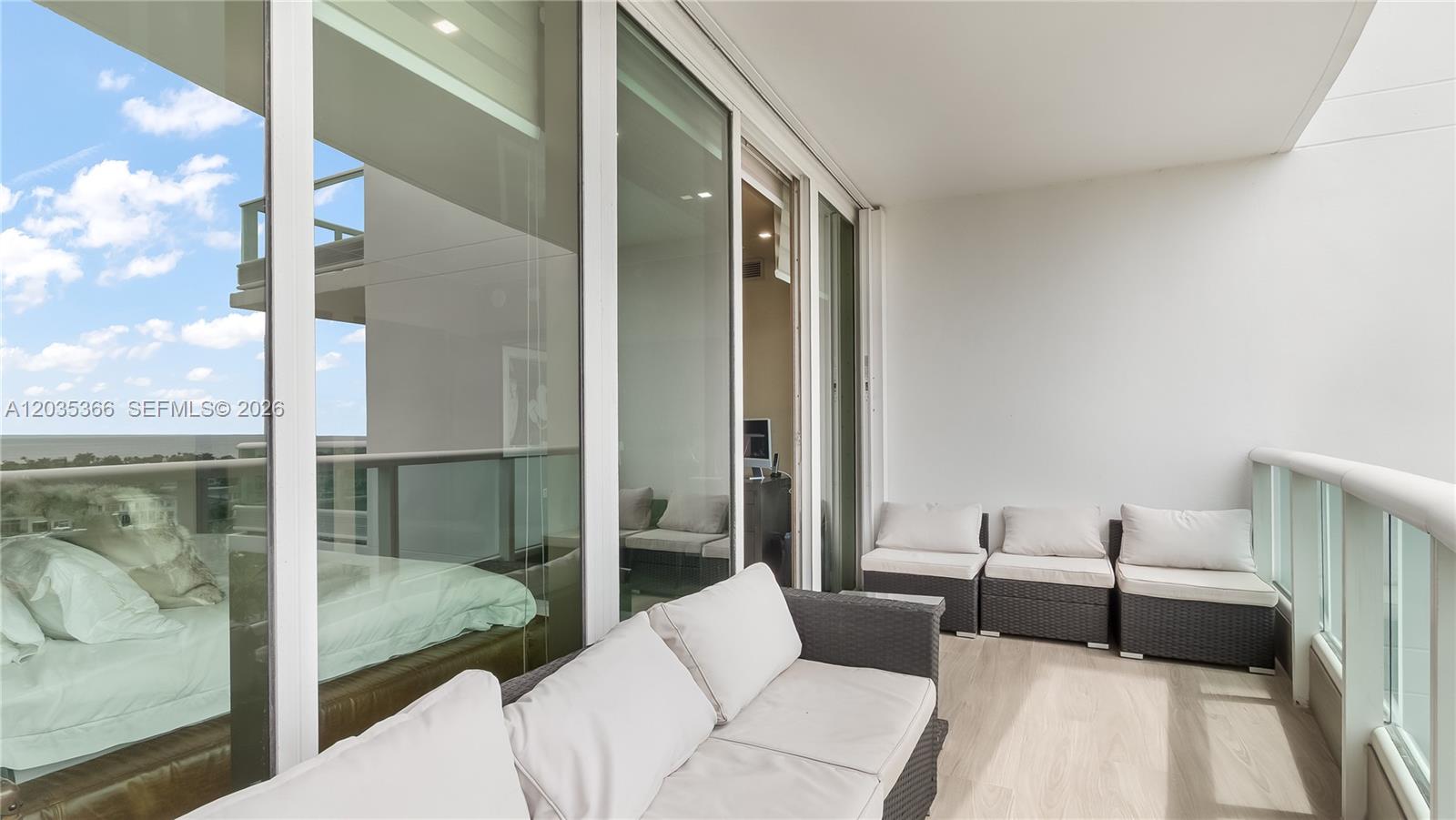 19955 NE 38th #1205 Aventura, FL 33180