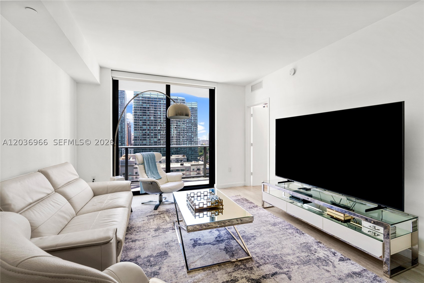 image Brickell Heights West9