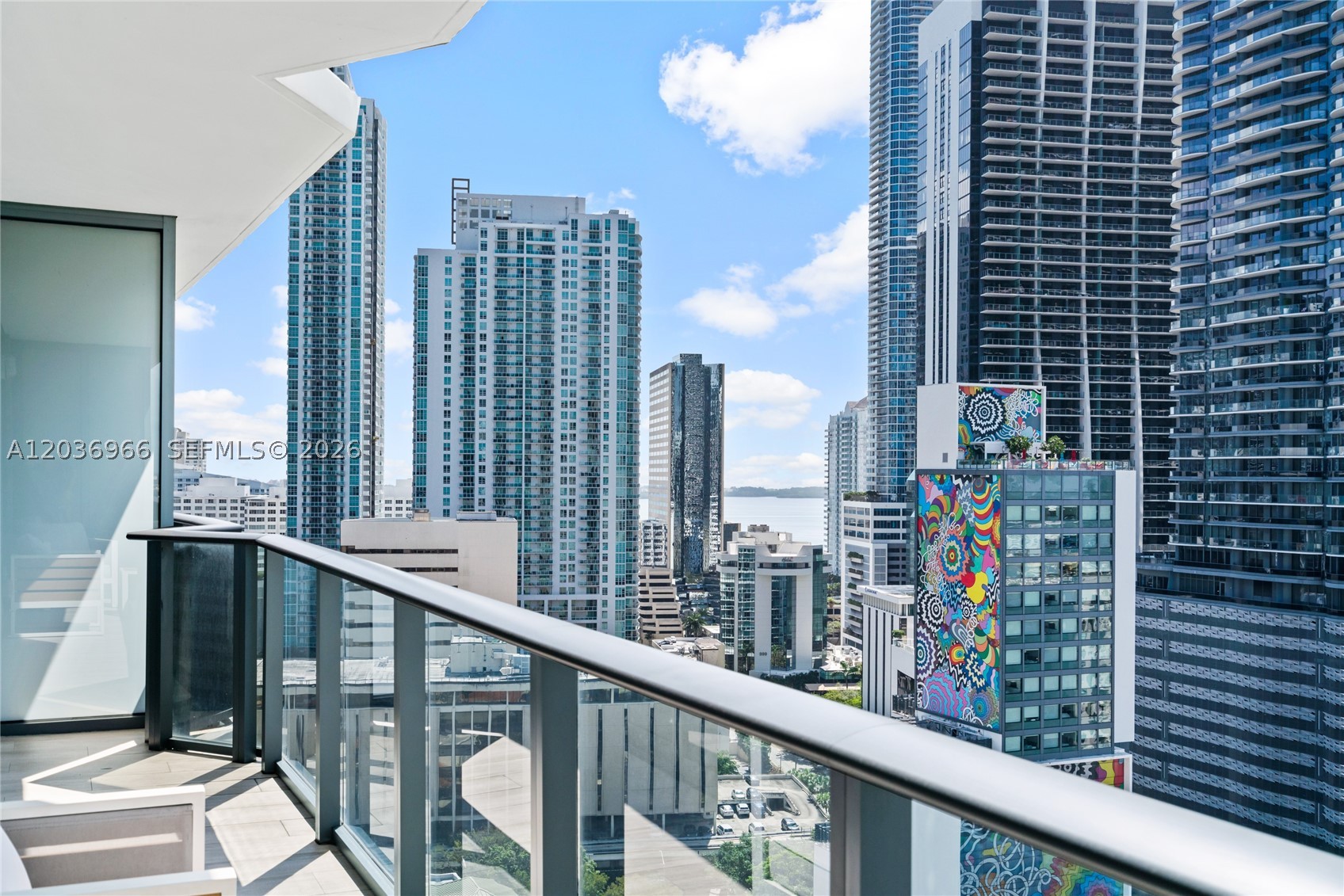 image Brickell Heights West32