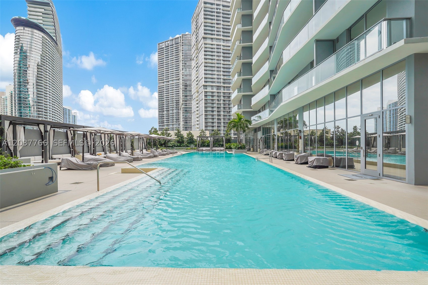 77 Se 5th St #3714 Miami, FL 33131