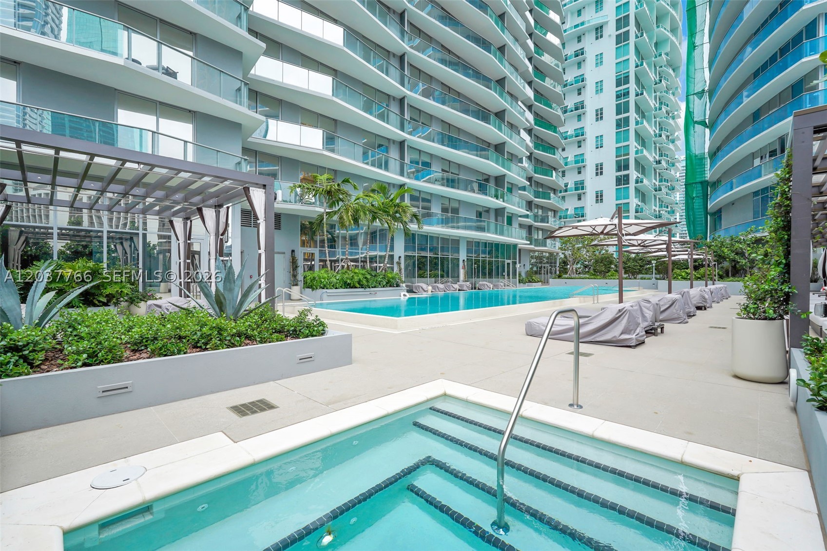 77 Se 5th St #3714 Miami, FL 33131