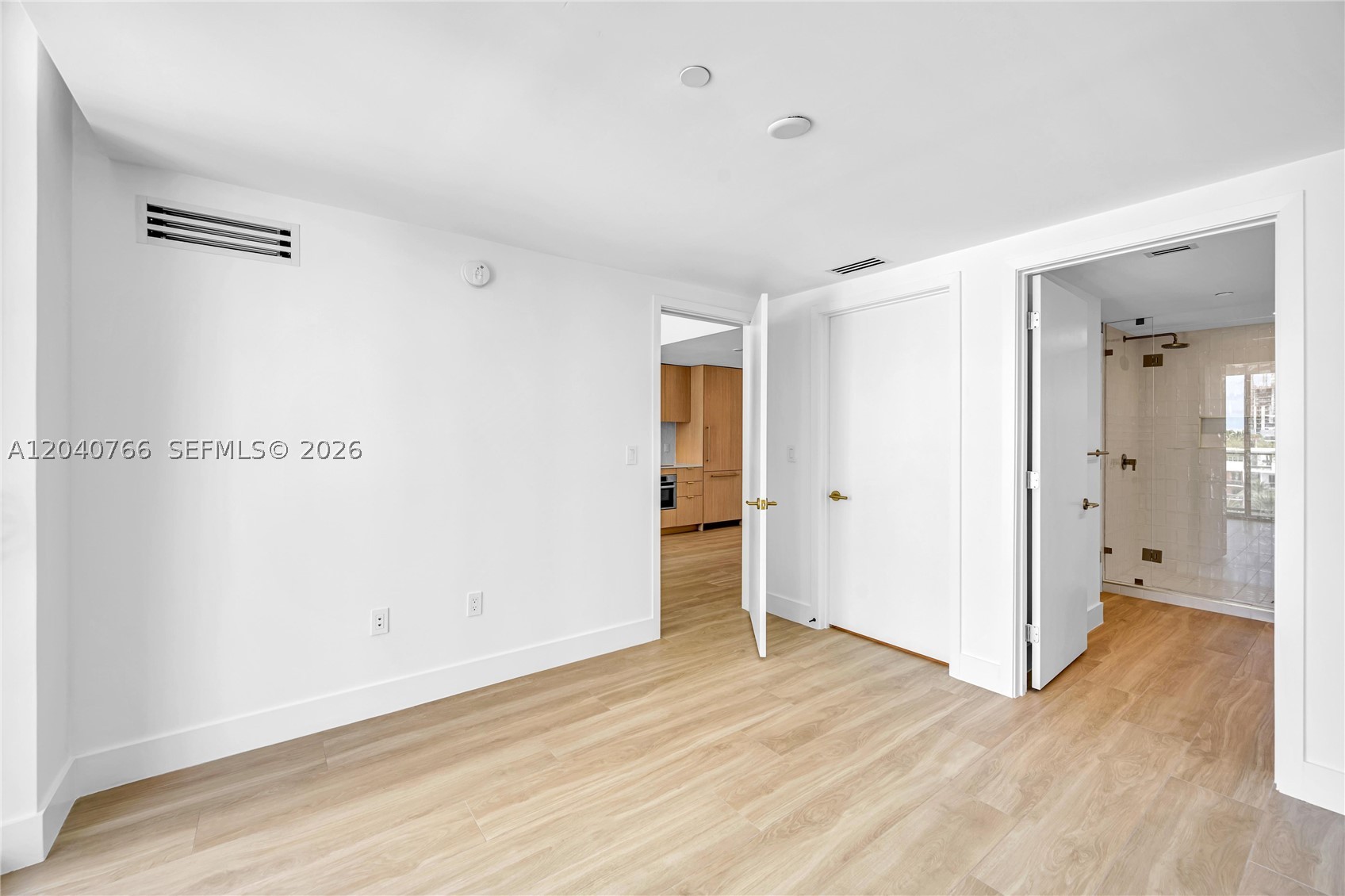 90 NE 32nd #1103 Miami, FL 33127