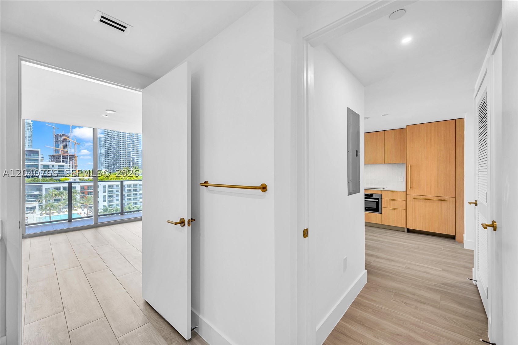 90 NE 32nd #1103 Miami, FL 33127