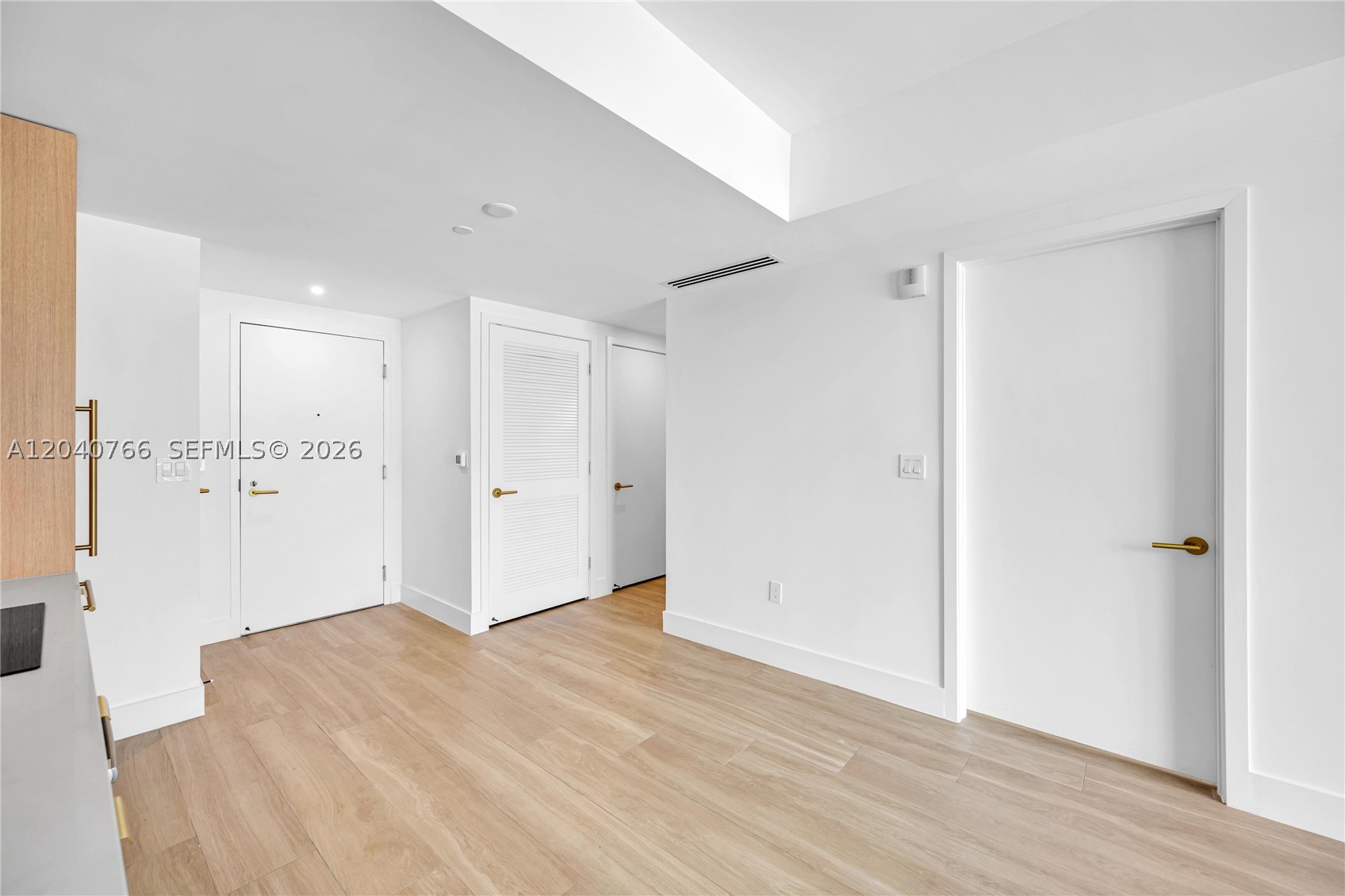 90 NE 32nd #1103 Miami, FL 33127