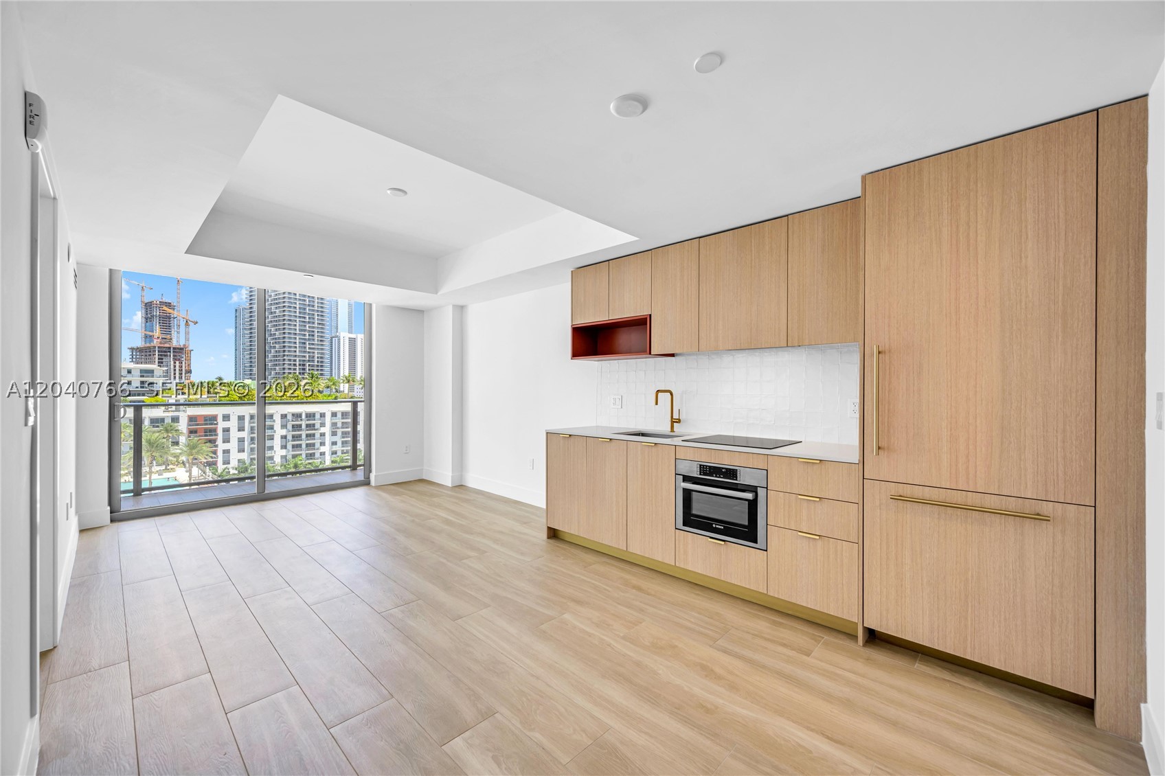 90 NE 32nd #1103 Miami, FL 33127