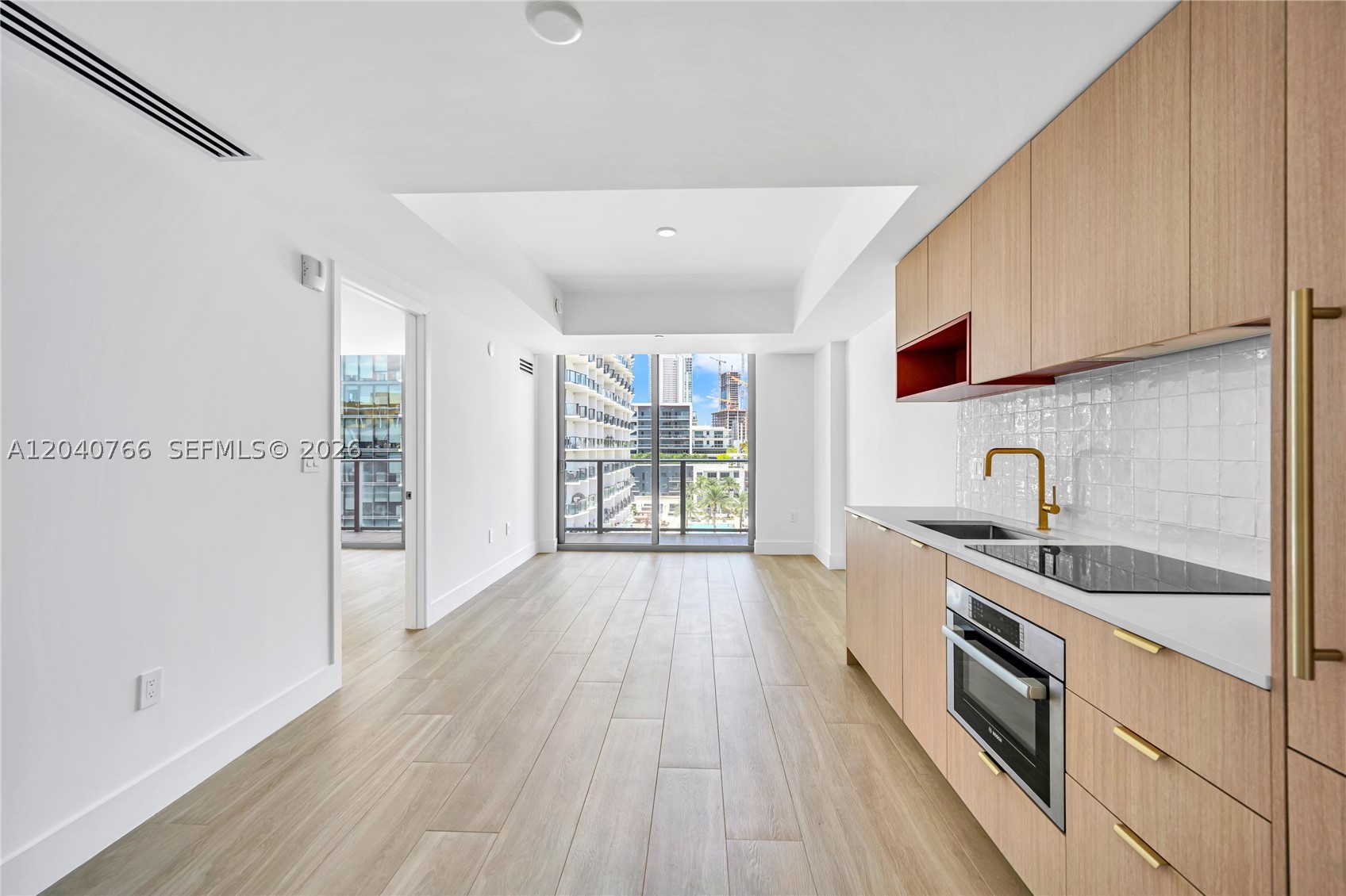 90 NE 32nd #1103 Miami, FL 33127