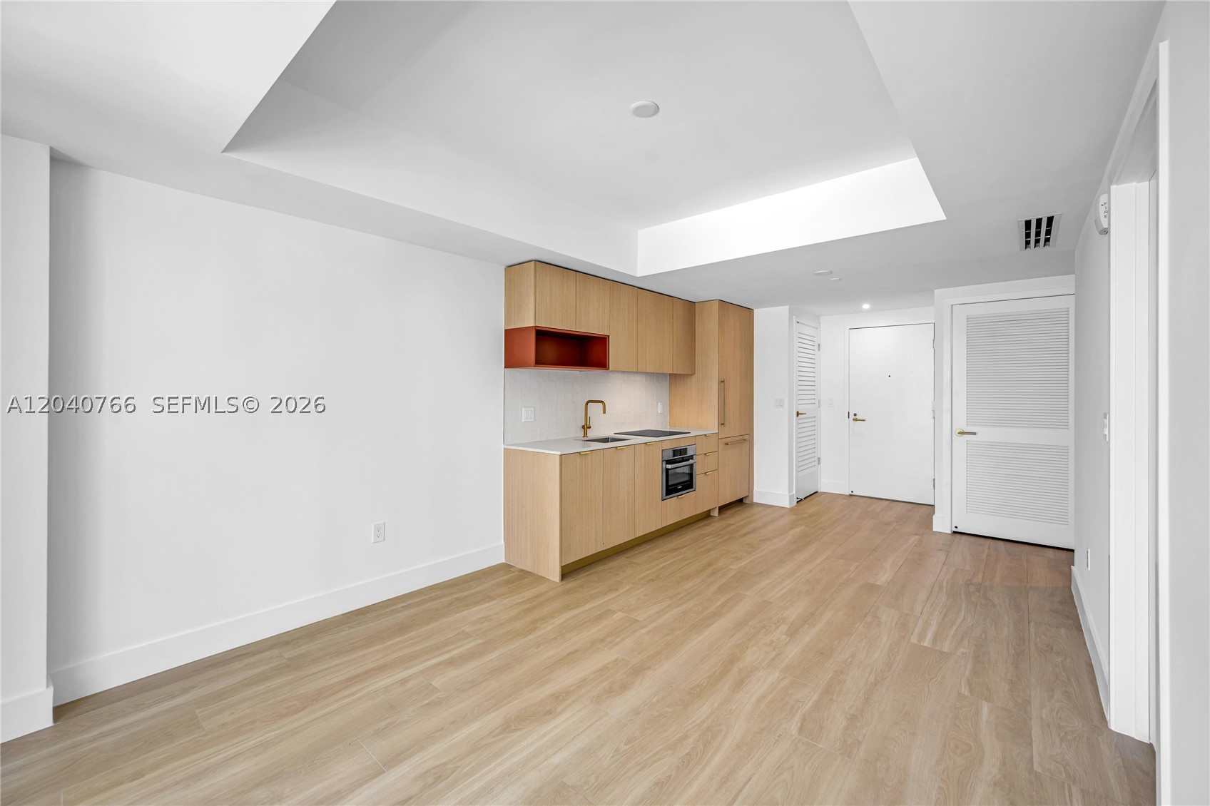 90 NE 32nd #1103 Miami, FL 33127