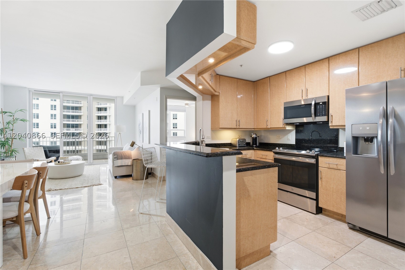 image Courts Brickell Key1