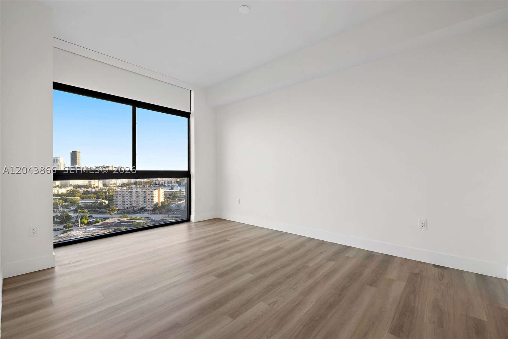 101 Diplomat Pkwy #2304 Hallandale Beach, FL 33009