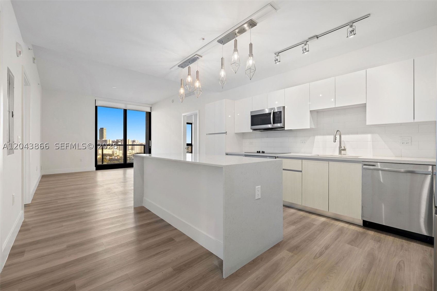 101 Diplomat Pkwy #2304 Hallandale Beach, FL 33009