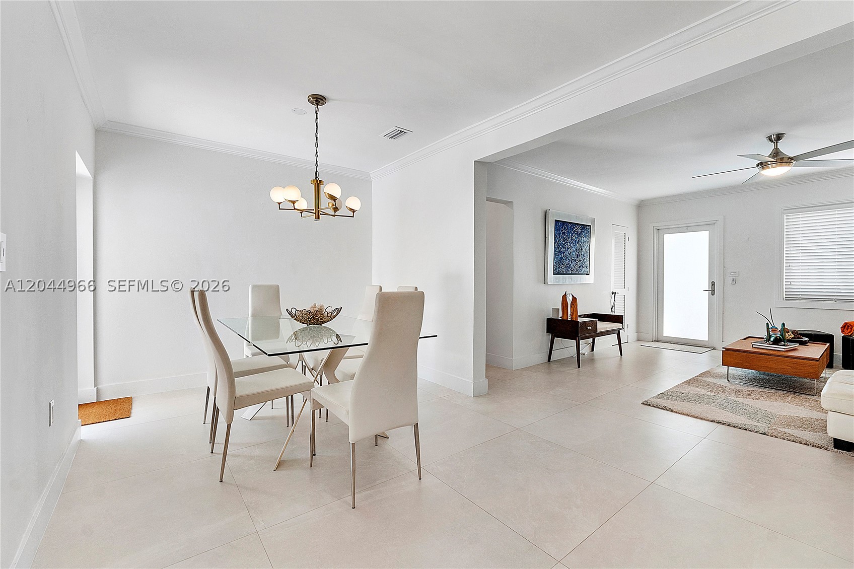 301 Hampton Ln Key Biscayne, FL 33149