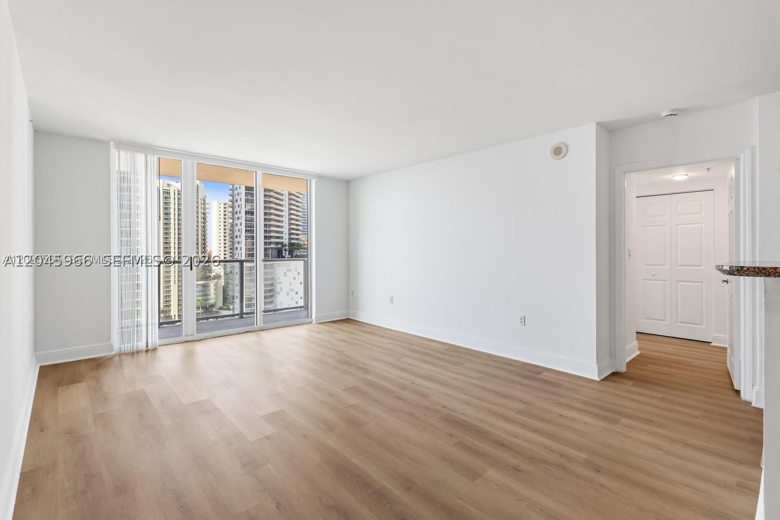 image The Mark on Brickell7