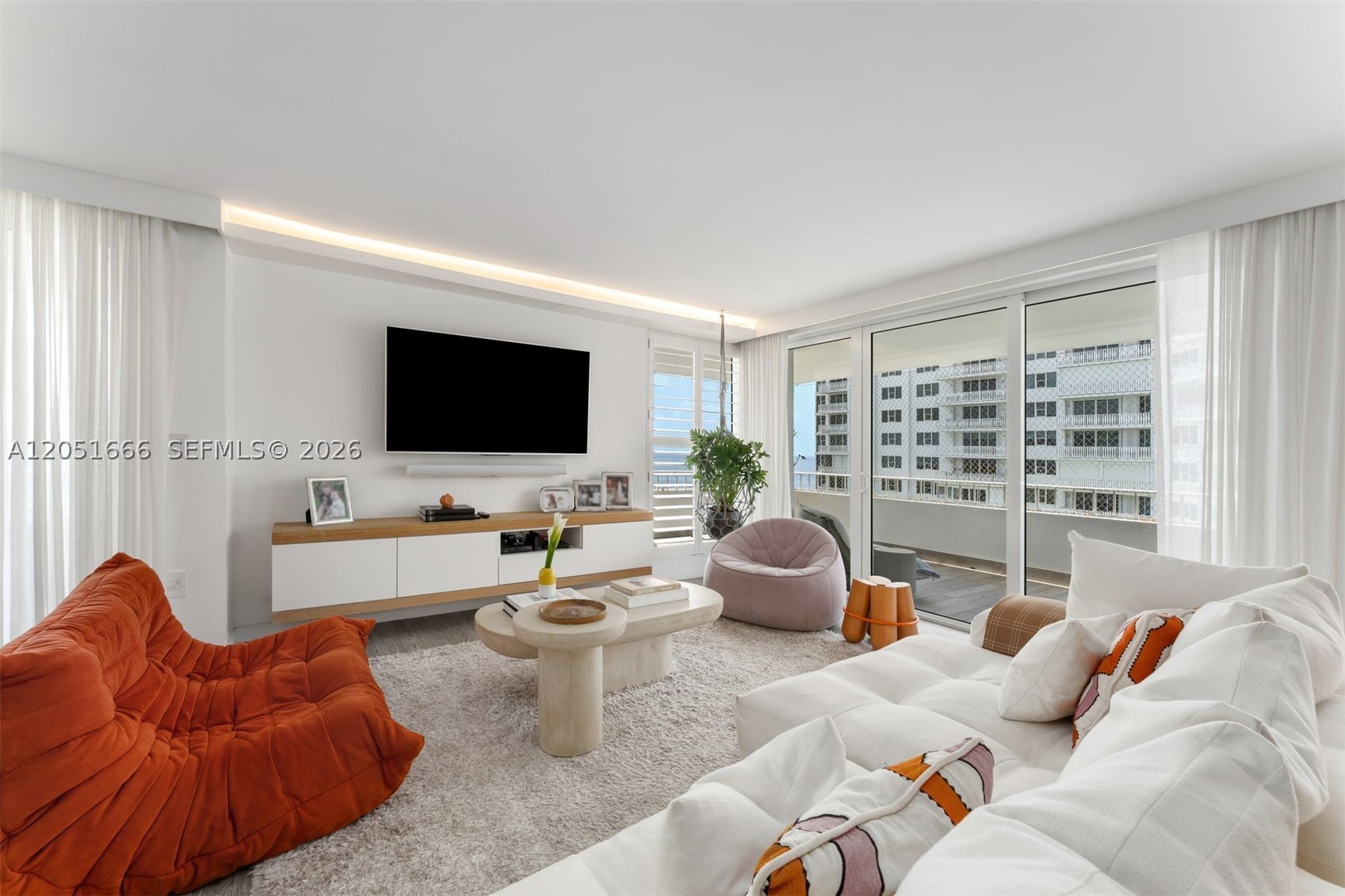 199 Ocean Ln Dr #801 Key Biscayne, FL 33149