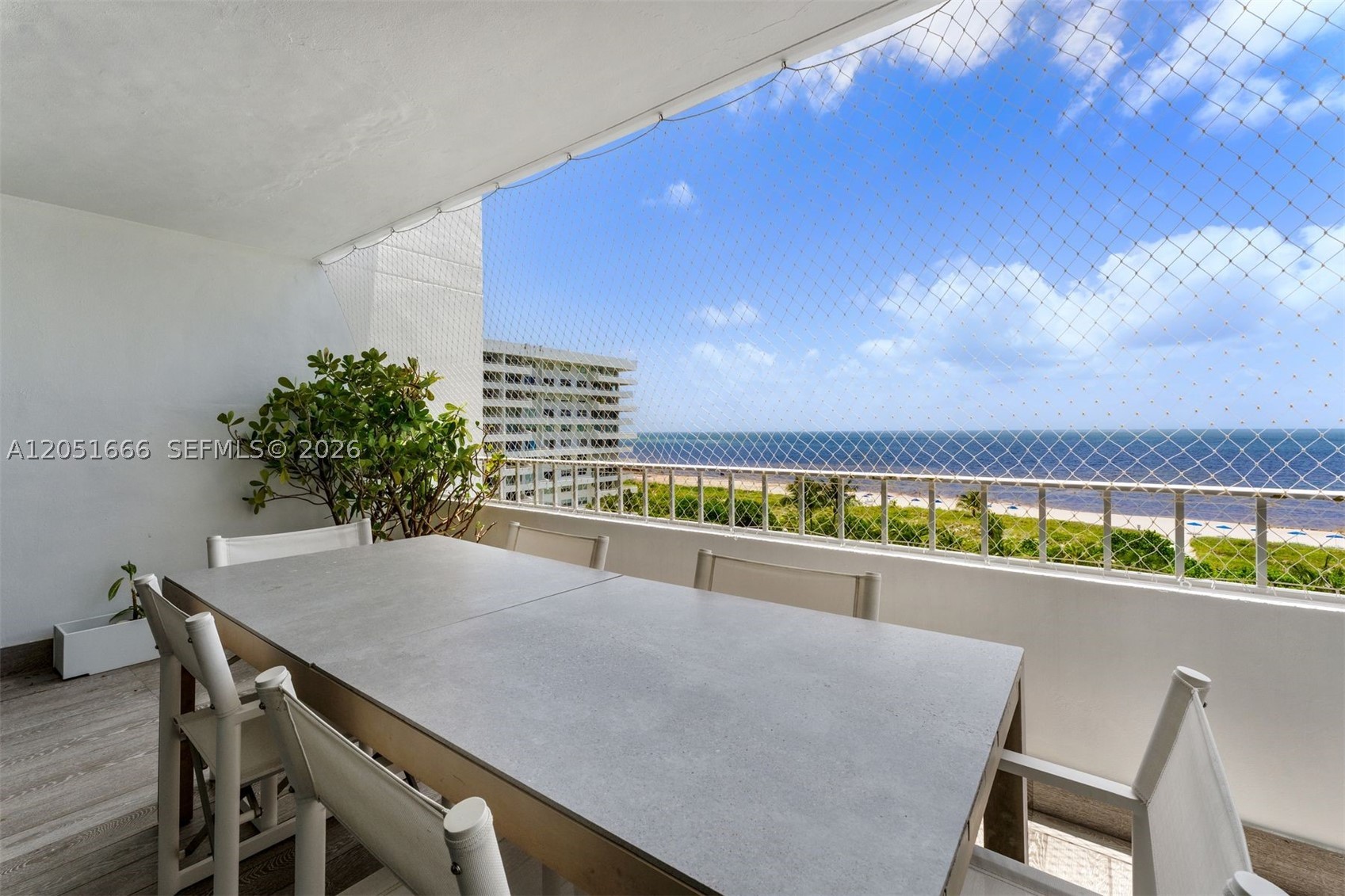199 Ocean Ln Dr #801 Key Biscayne, FL 33149
