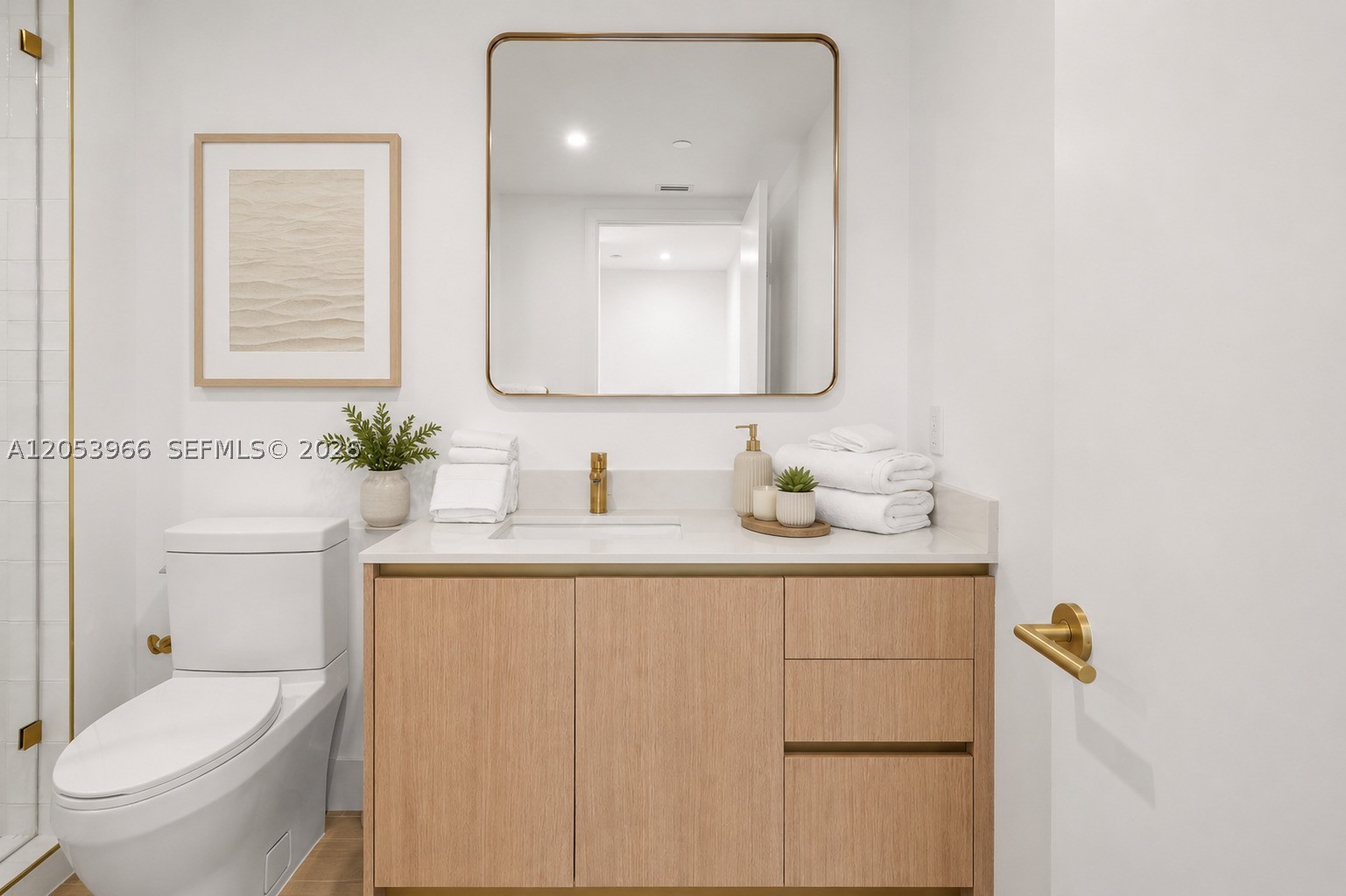 image The Standard Residences Midtown Miami6