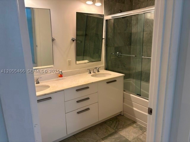 1050 Brickell Ave #1520 Miami, FL 33131