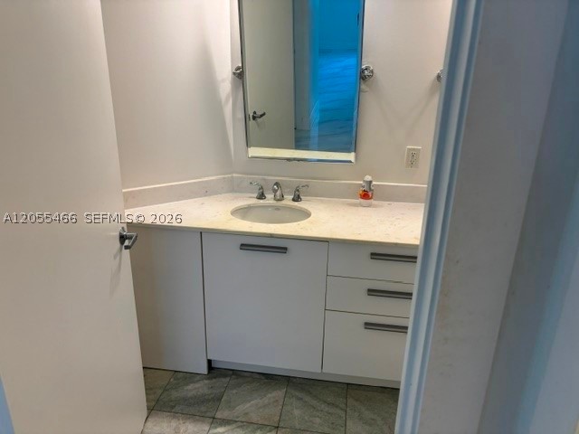 1050 Brickell Ave #1520 Miami, FL 33131