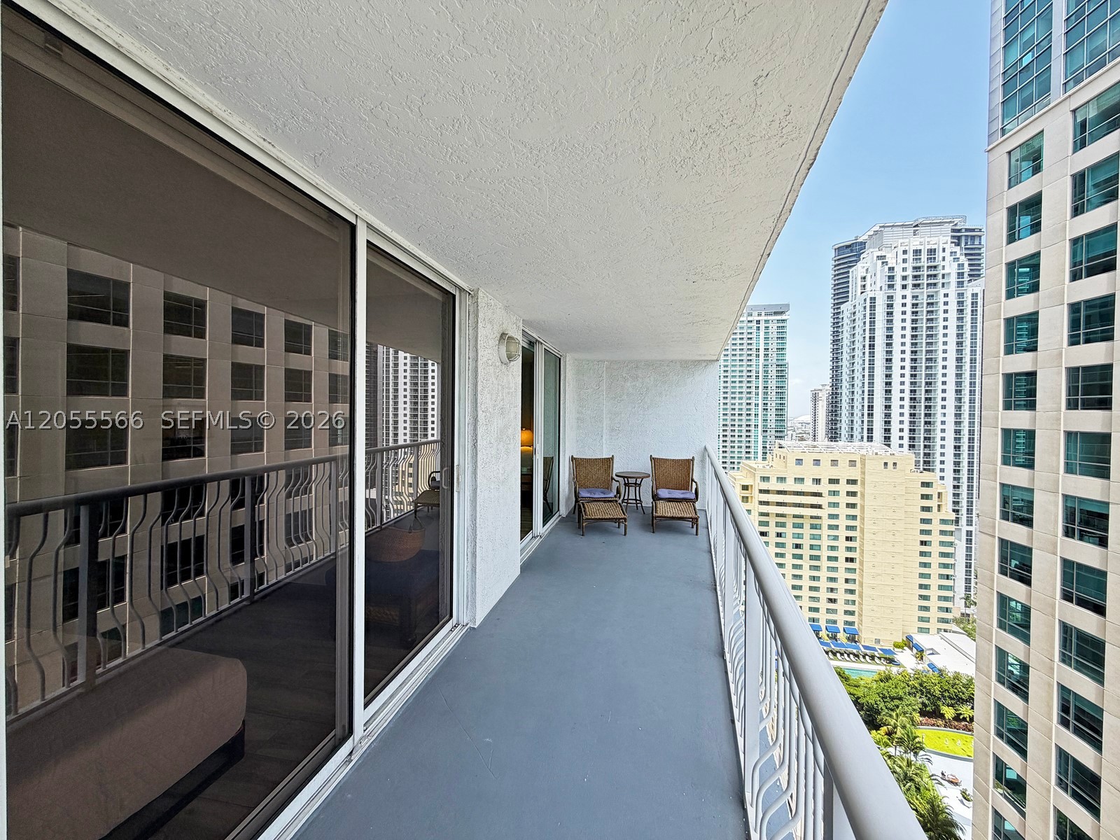 image The Club at Brickell Bay12