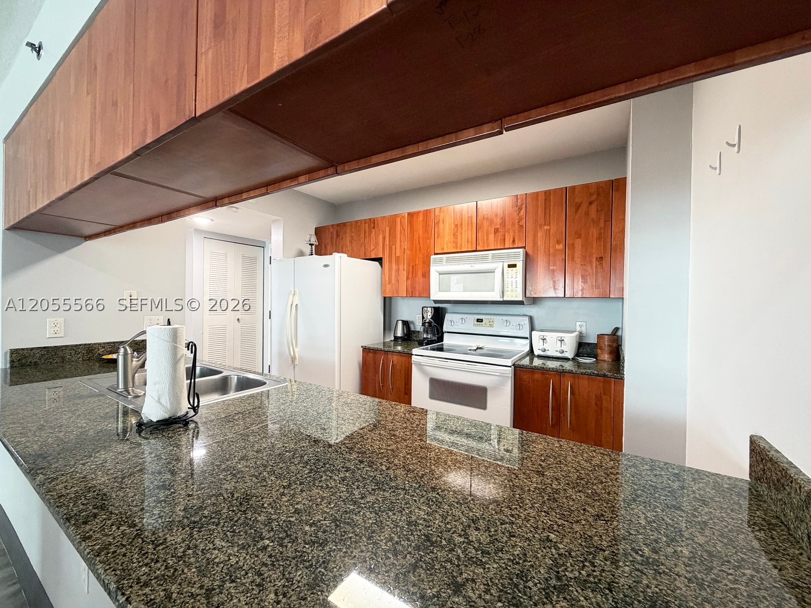 image The Club at Brickell Bay5