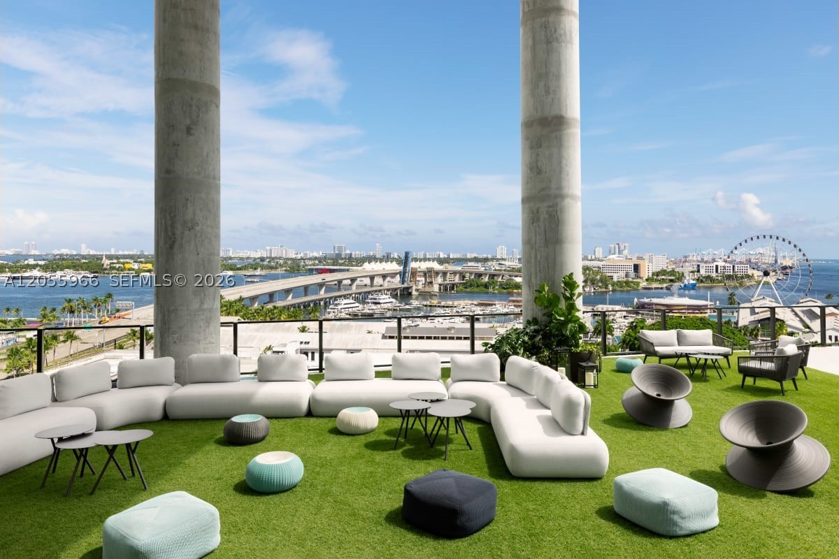 image The Elser Hotel & Residences23