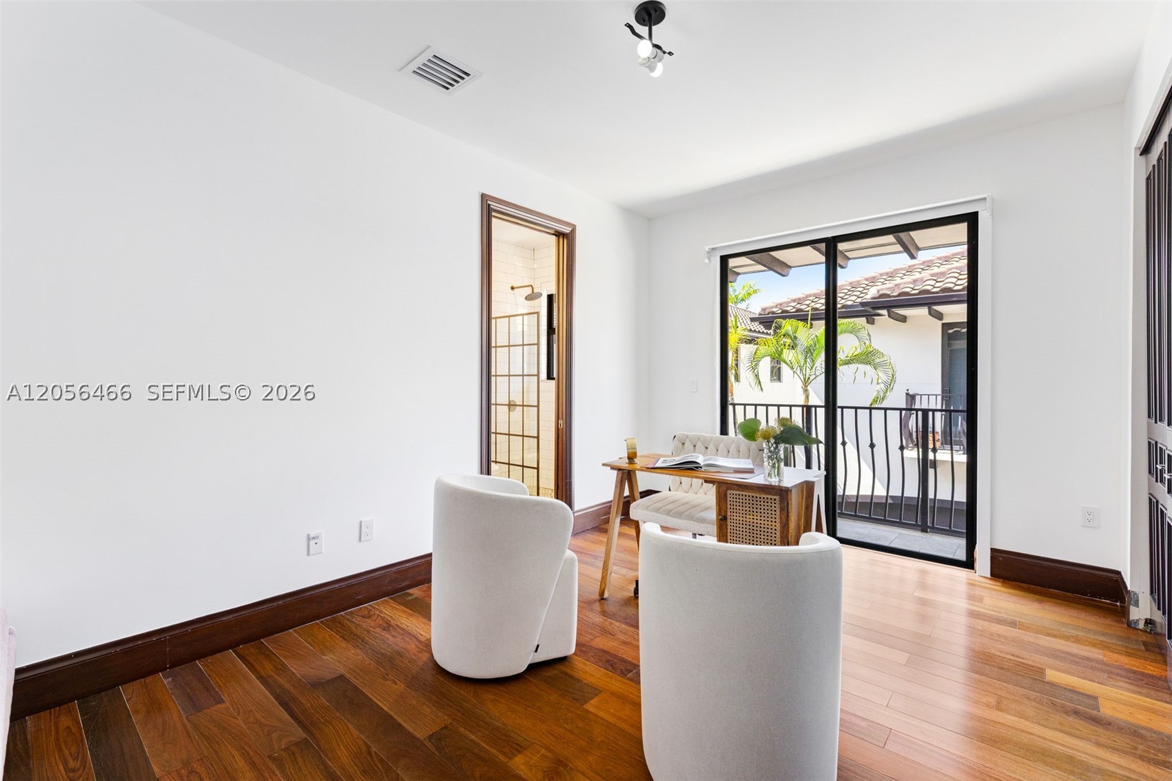 3020 Mcdonald St #22 Miami, FL 33133